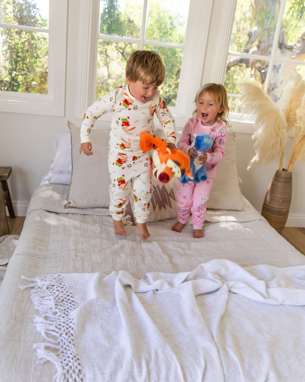 Organic_kids_Pyjama_footyBunny